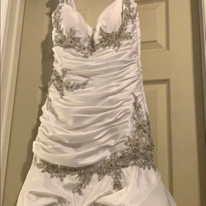 Wedding Dress - Must Go!